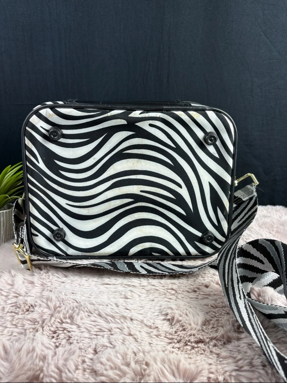 Behringer Zebra Print Travel Case Professional Cosmetic & Toiletry Organizer